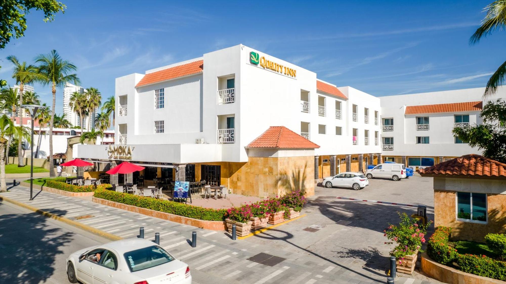 Quality Inn Mazatlán Zewnętrze zdjęcie